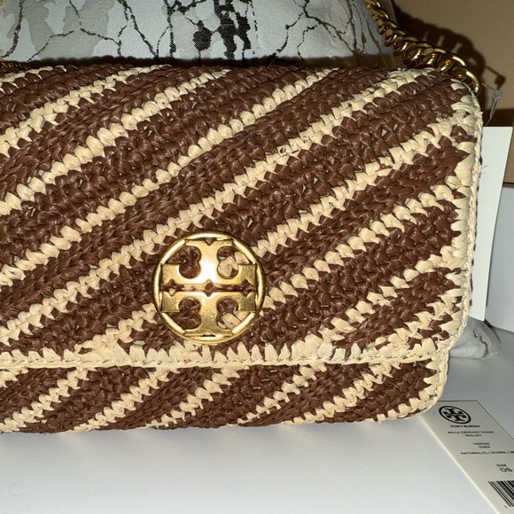 NWT Tory Burch Willa crochet chain  shoulder wallet bag